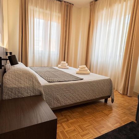 Hotel Astoria Fidenza Luaran gambar