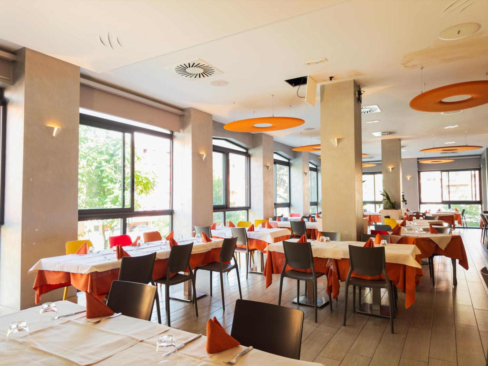 Hotel Astoria Fidenza Luaran gambar
