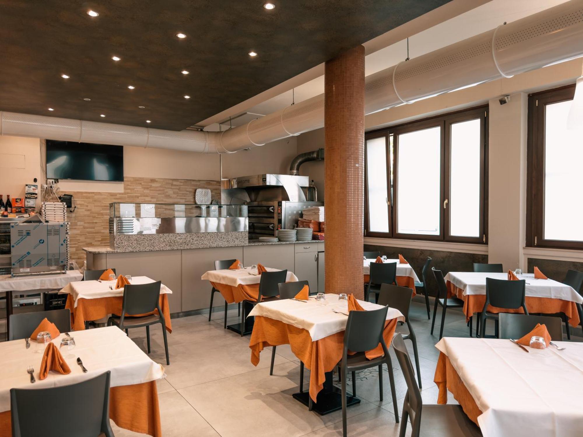 Hotel Astoria Fidenza Luaran gambar