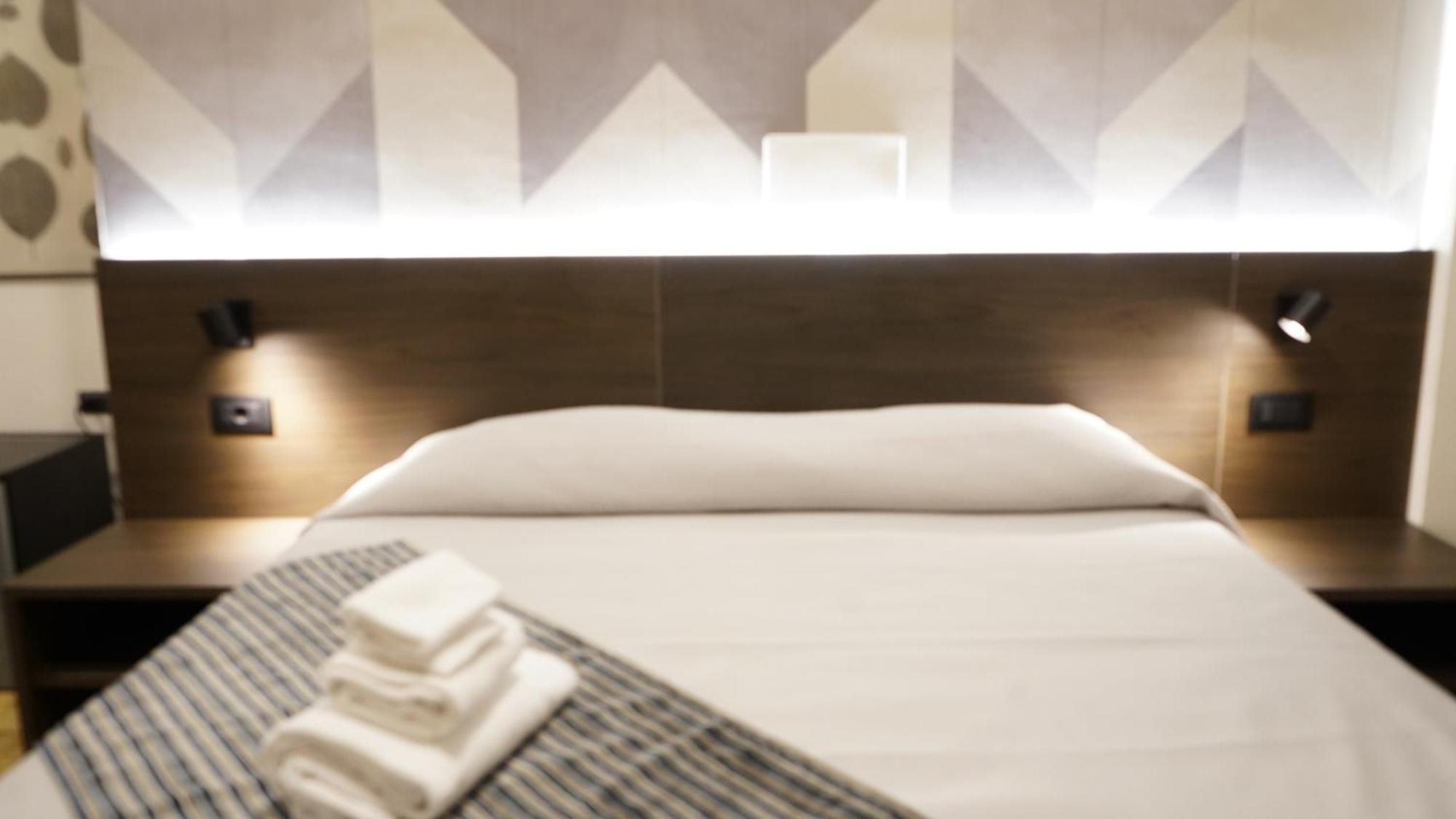 Hotel Astoria Fidenza Luaran gambar