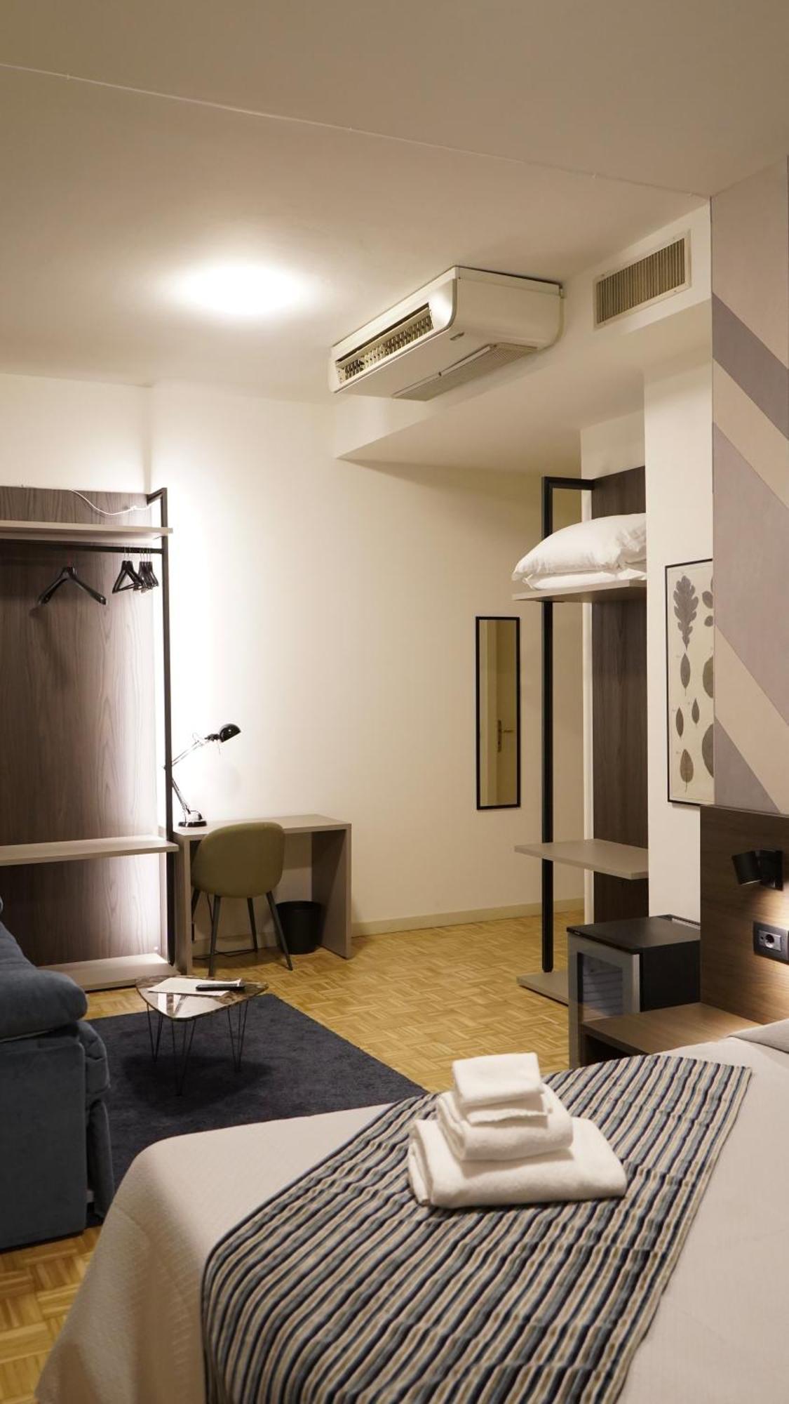 Hotel Astoria Fidenza Luaran gambar