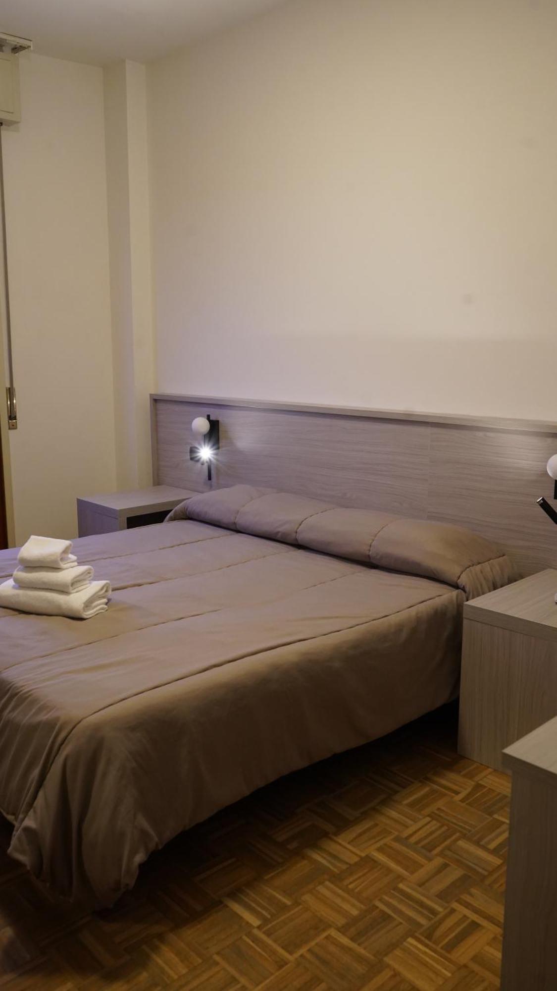 Hotel Astoria Fidenza Luaran gambar
